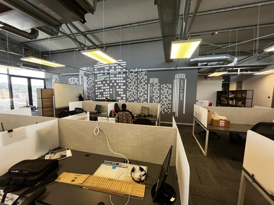 To Let commercial Property for Rent in Bo Oakdale Western Cape